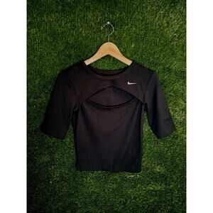 Nike Sportswear Essentials Women's 1/2-Sleeve Cutout Top Black XS FB8282-010